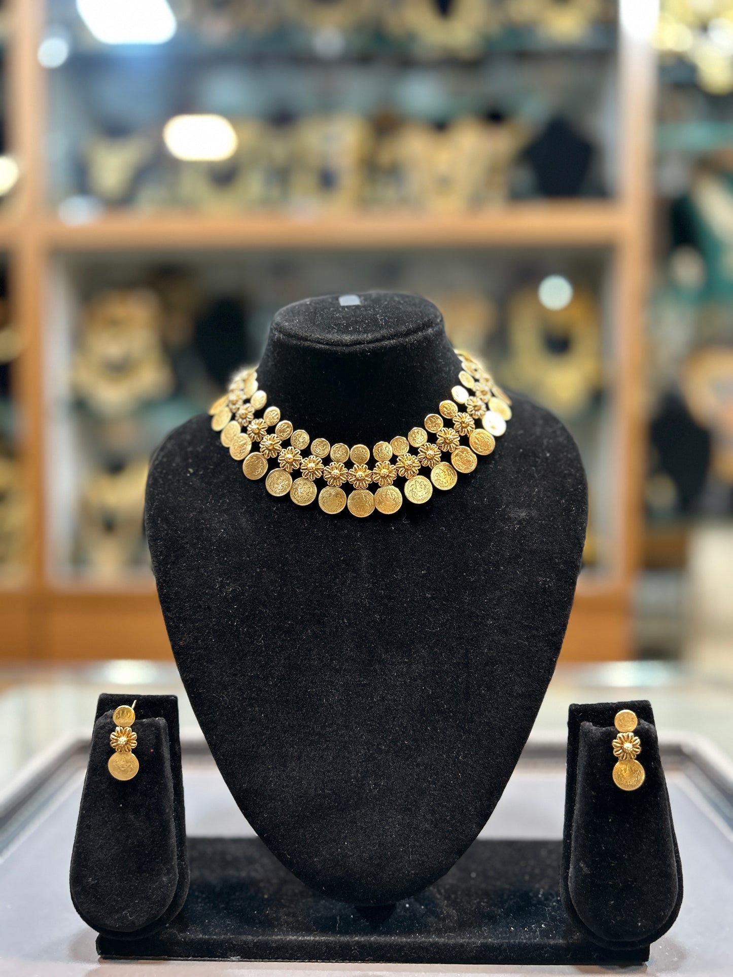 Traditional Maharashtrian Coin Necklace Set