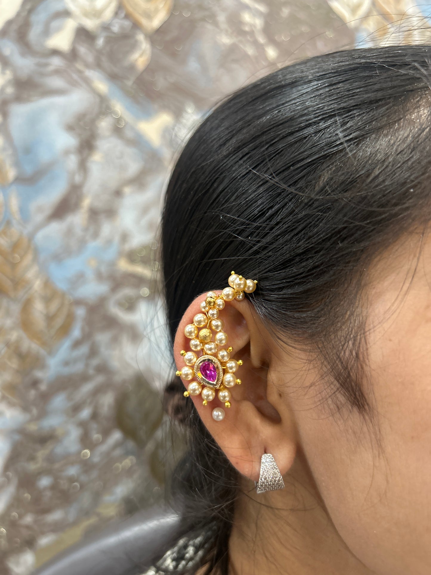 Small Swarovski Nath Earcuff