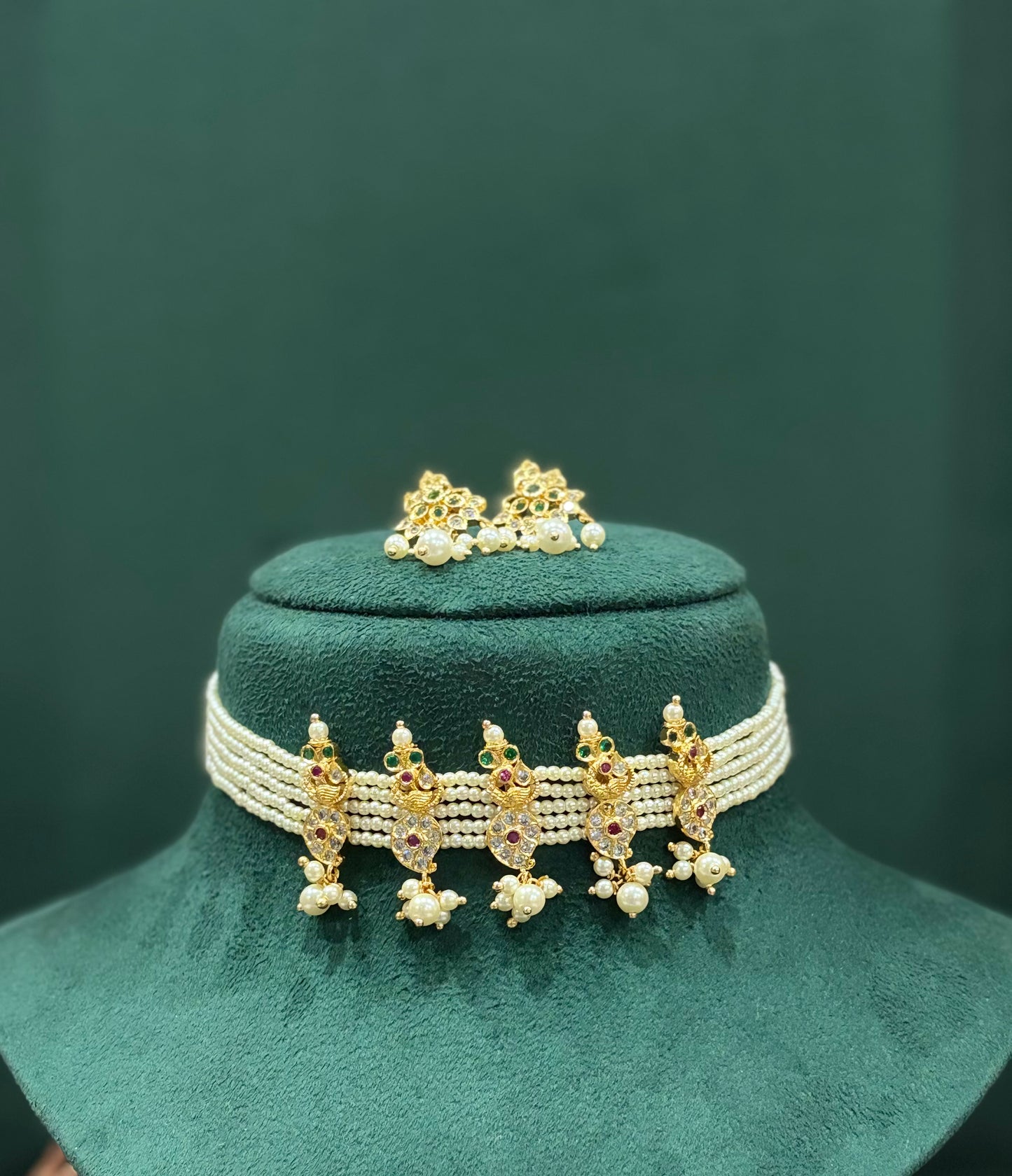 Mayurangi Pearl Choker Set