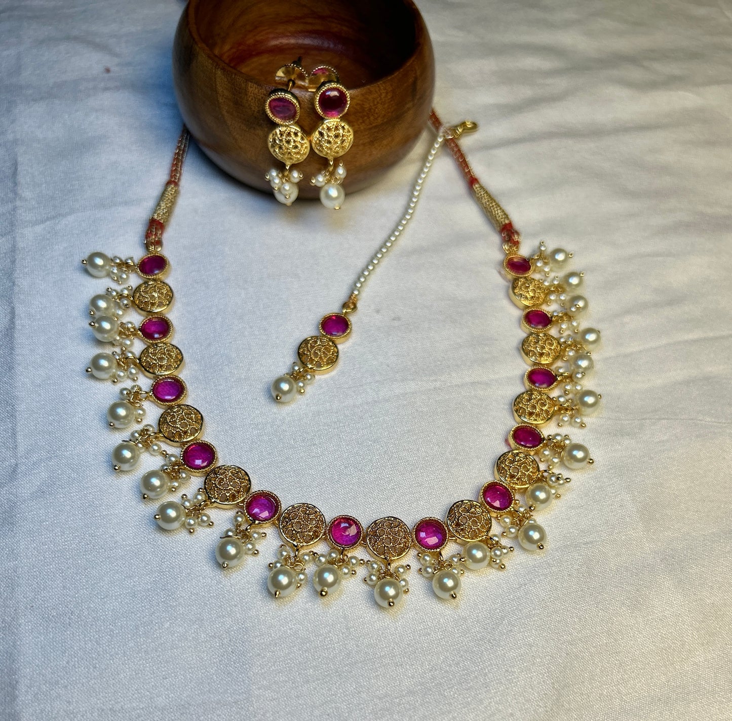 Elegant Ruby & Pearl Necklace Set