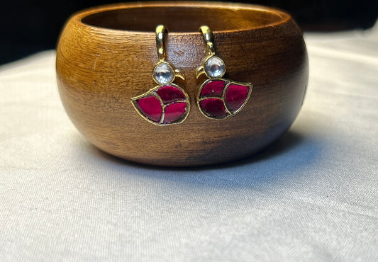 Petal Motif Minimal Kundan Bugdi Earrings