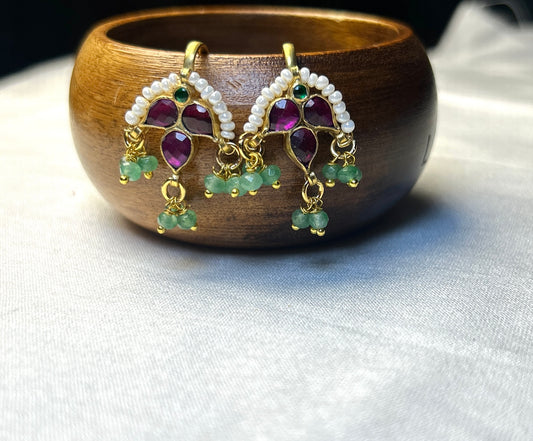 Crescent Arch Kundan Bugdi Earrings