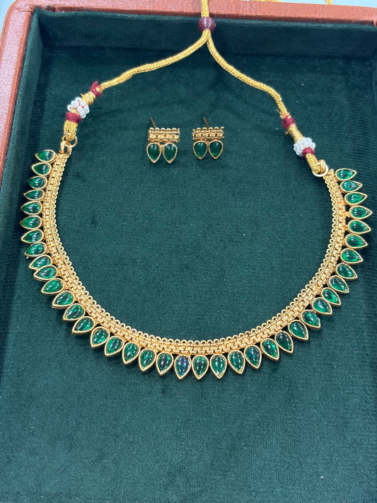 Emerald Drop Traditional Necklace Set