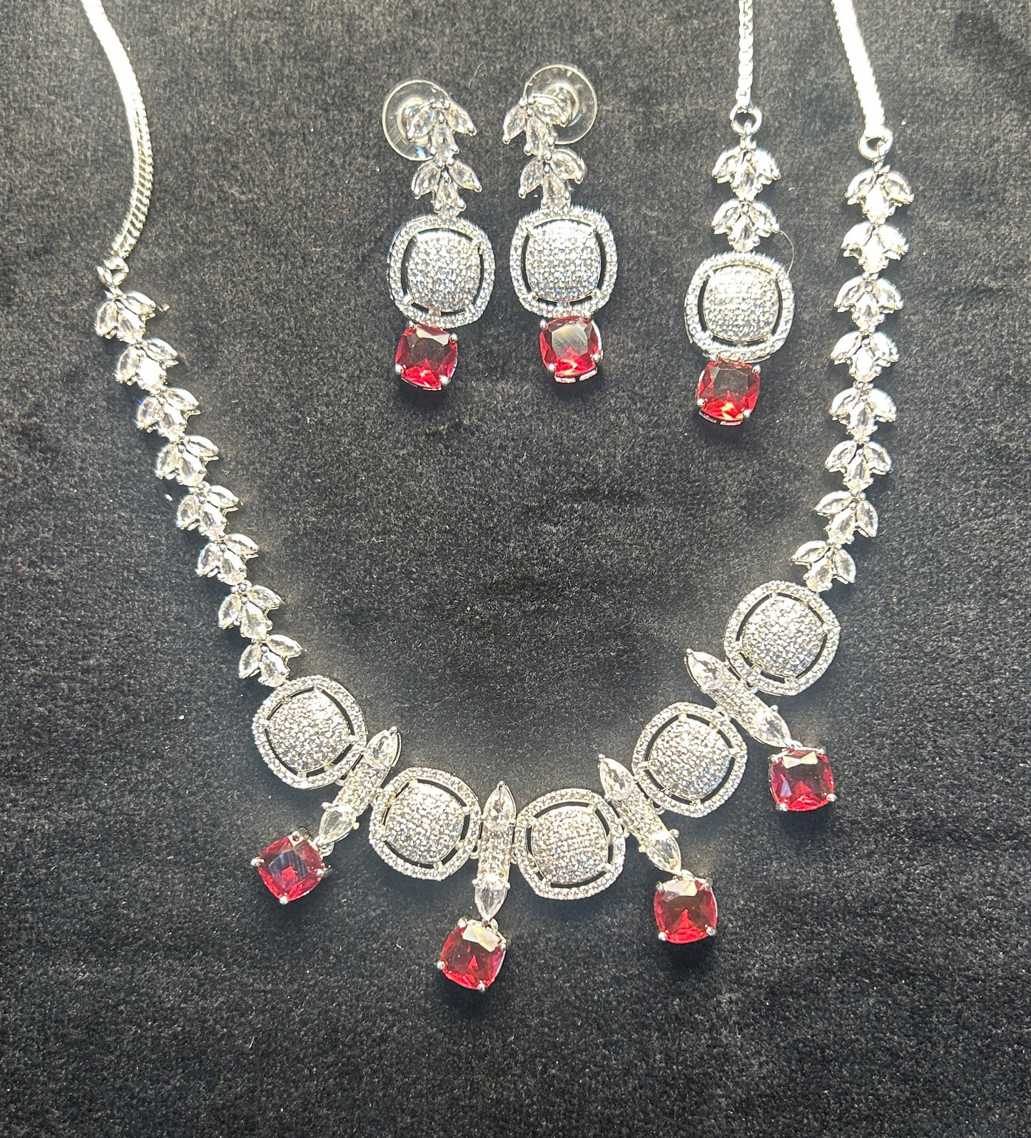 Radiant Ruby Elegance Necklace Set