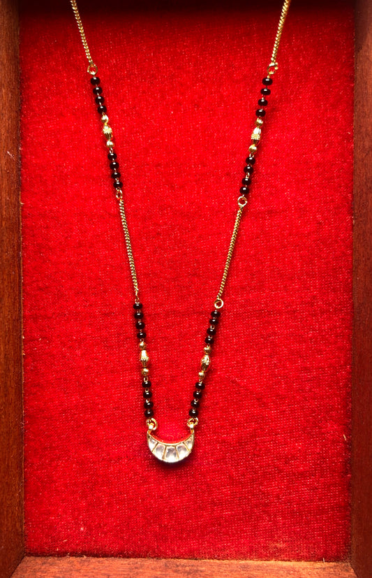 18-Inch Mangalsutra with Kundan Pendant
