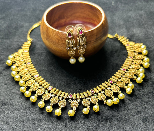 Antique Teardrop Pearl Necklace Set