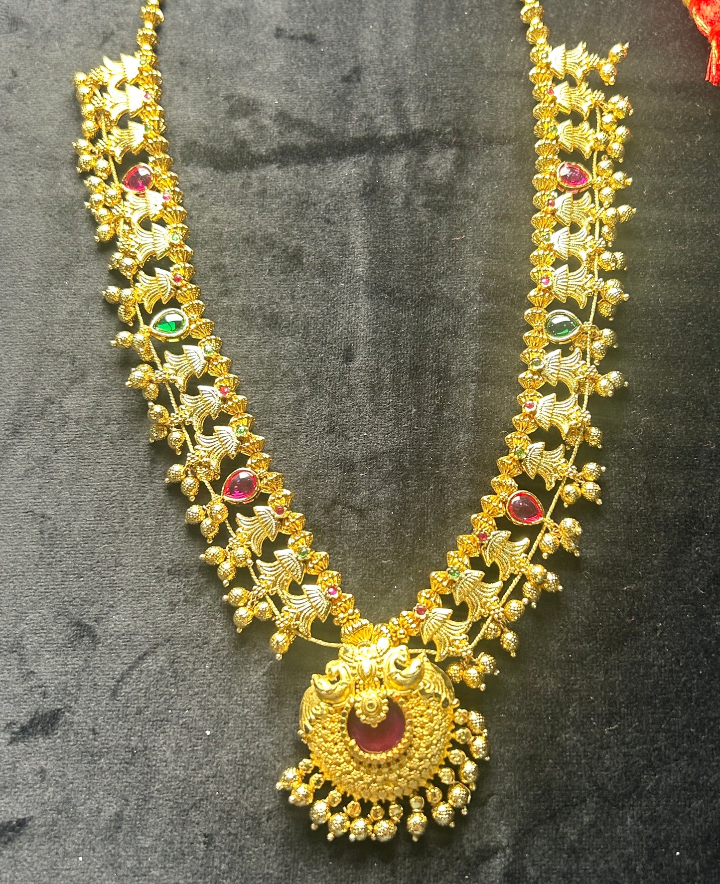 Rajwadi Peacock Pendant Haar with Ruby-Green Accents