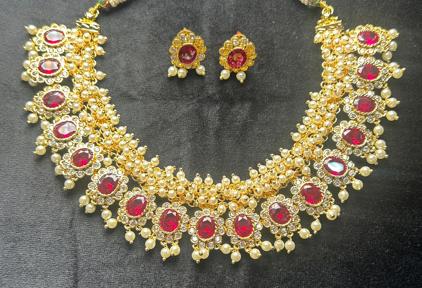 Royal Kundan Pearl Choker Set