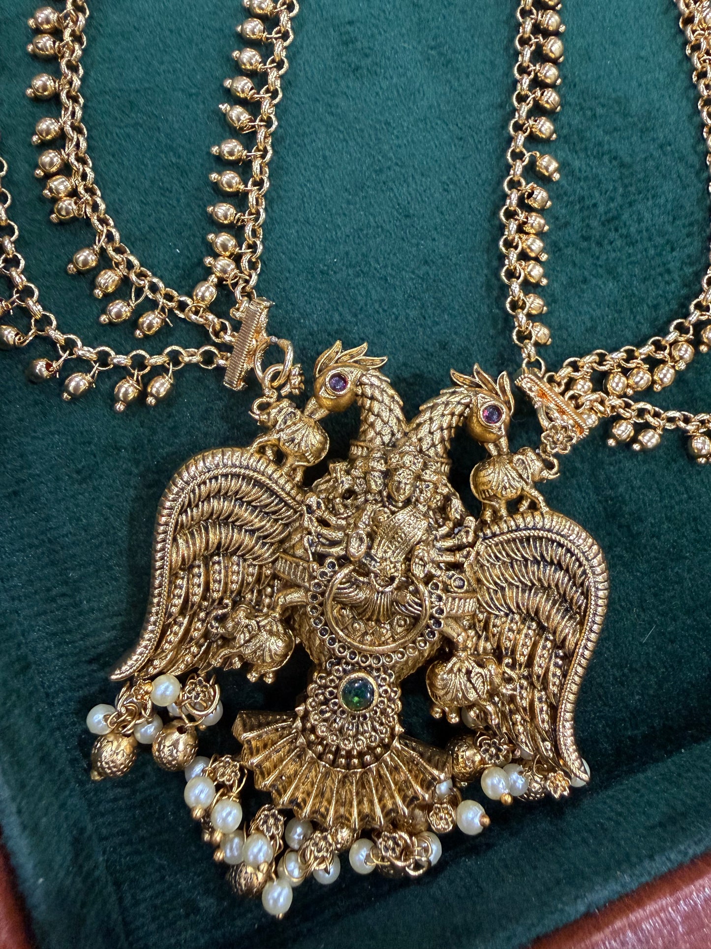 गंडभेरुंड केशभूषा (Gandabherunda Hair Accessory)