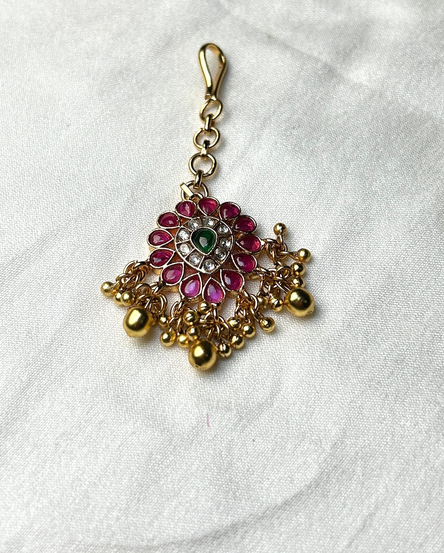 Mini Floral Kundan Maang Tikka with Golden Ghungroos