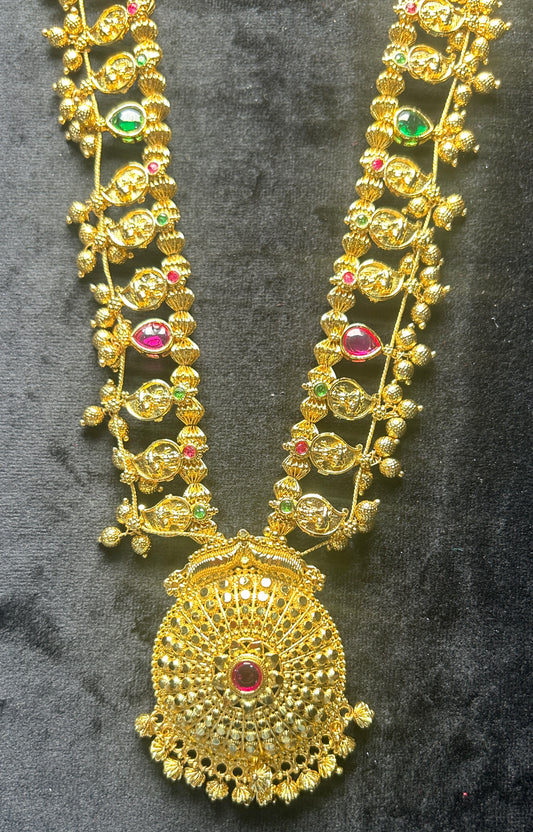 Traditional Rajwadi Putla Haar with Grand Round Pendant