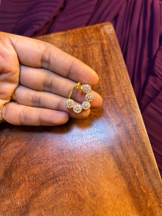 Sparkling Floral Nath (1 Gram Gold Finish)
