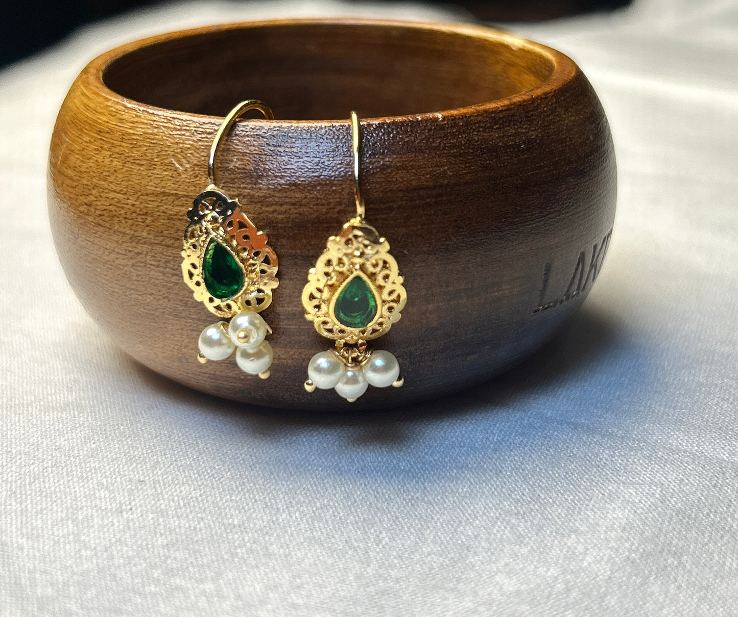 Teardrop Filigree Green Stone Bugdi Earrings