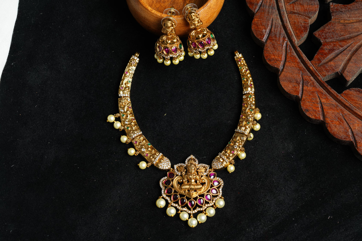 Temple necklace