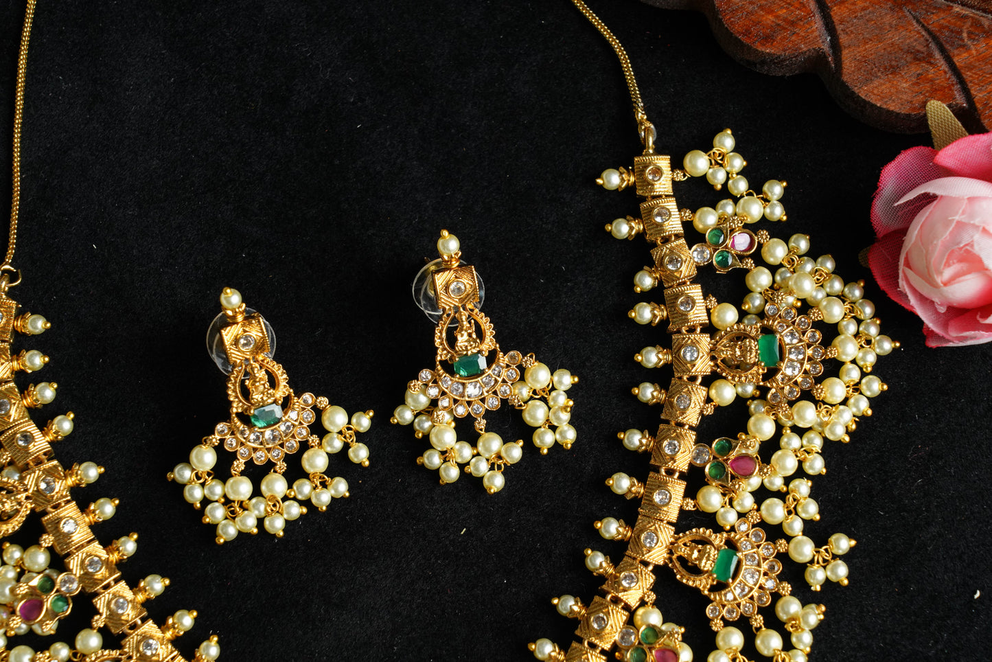 Temple necklace