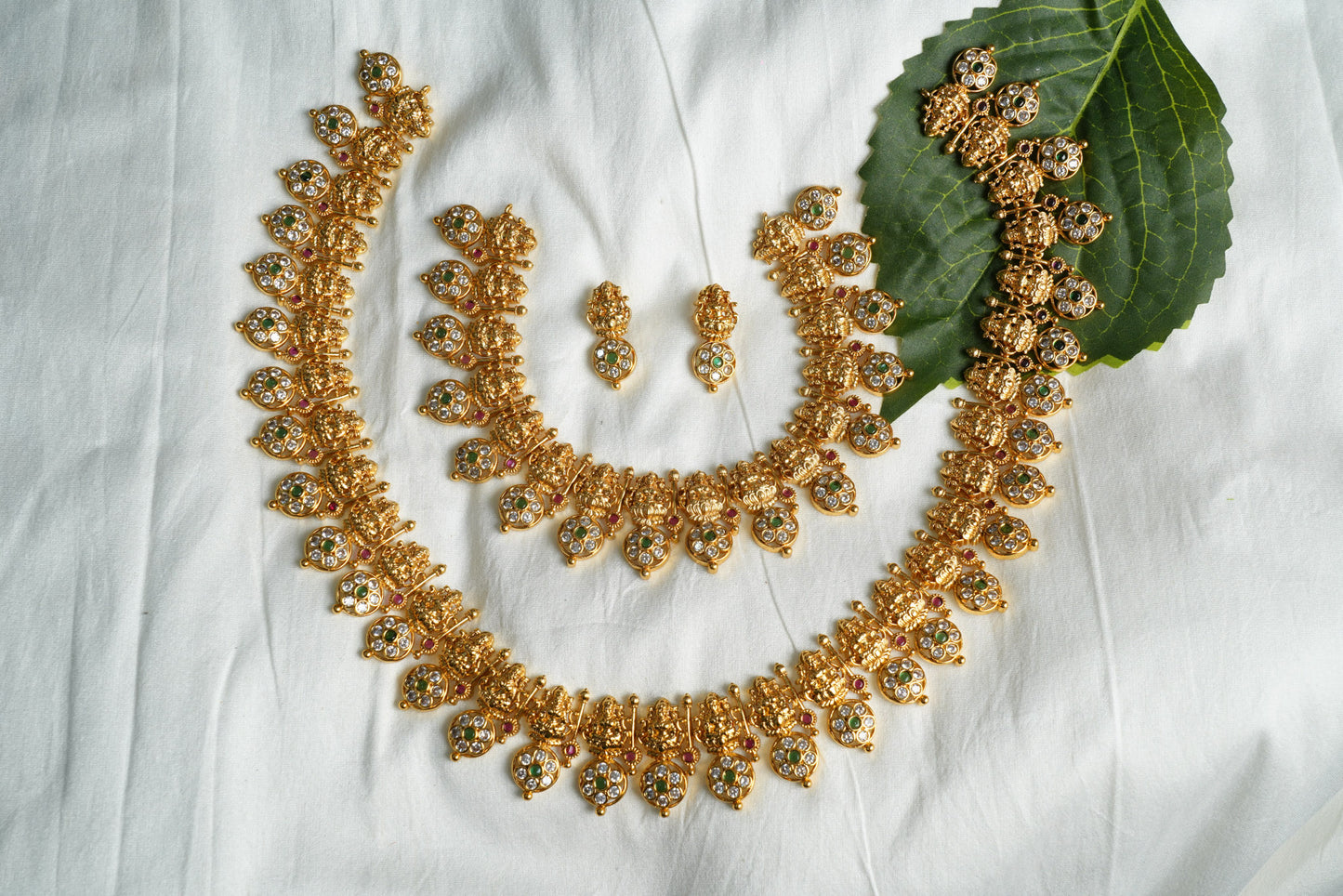 Temple set