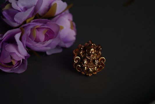 classic temple ring
