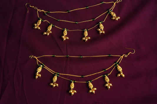 Earchain in saaj golden pendant