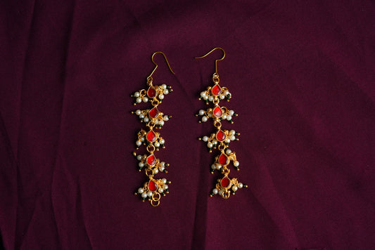 Pachi Kundan earchain