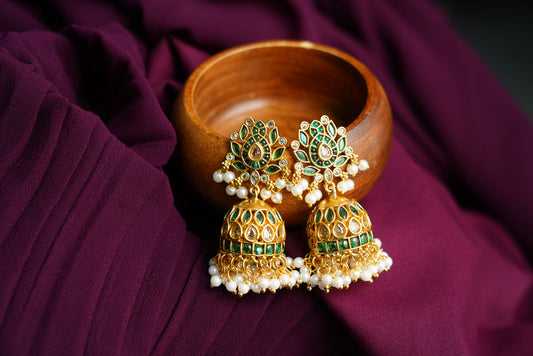 Traditional Lotus Zumka with kemp stone