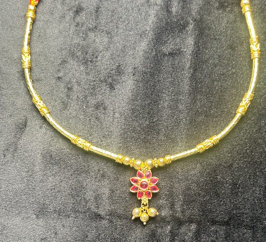 Floral Pendant Short Mangalsutra Necklace