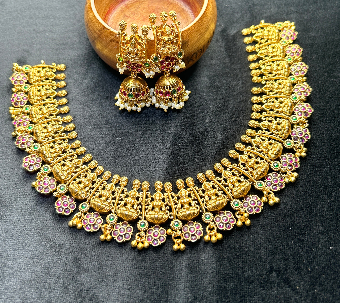 Lakshmi Floral Temple Necklace Set – Antique Gold with Pink & Green Accents