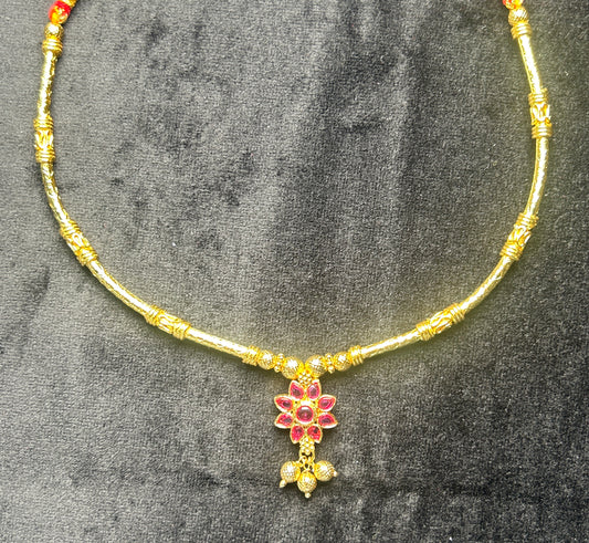 Floral Pendant Short Mangalsutra Necklace