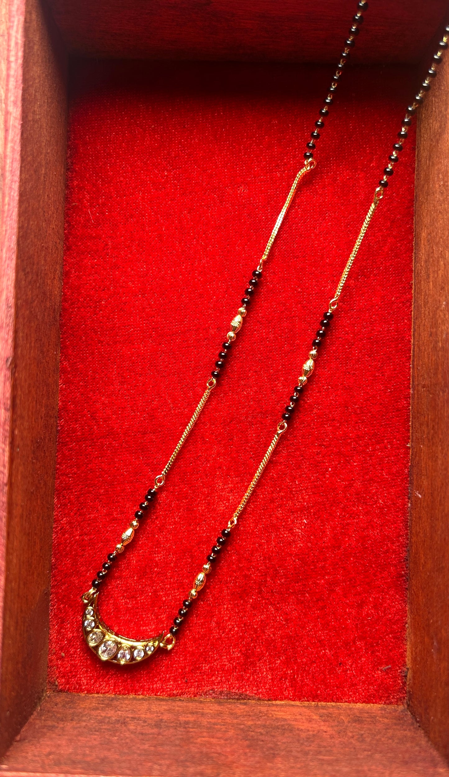 Mangalsutra with Crescent Polki Pendant