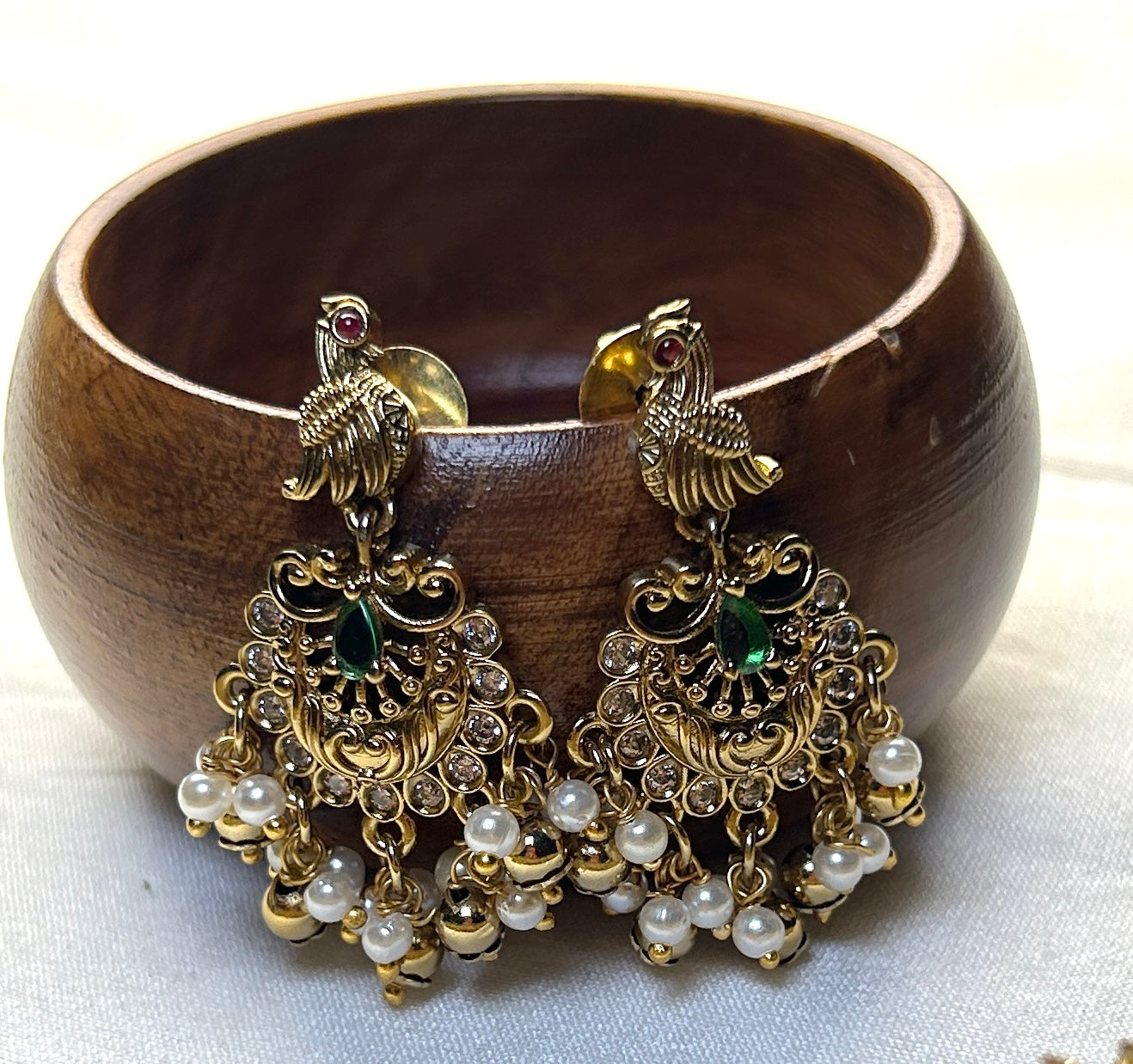 Antique Peacock Choker Set – With Pearl & Kemp Detailing