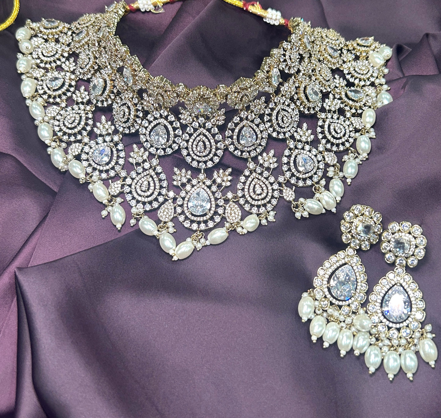 Diamond Look Choker Necklace Set with Pearls