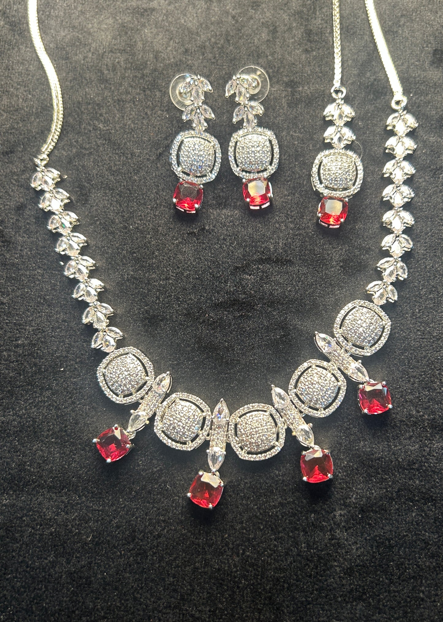 Radiant Ruby Elegance Necklace Set