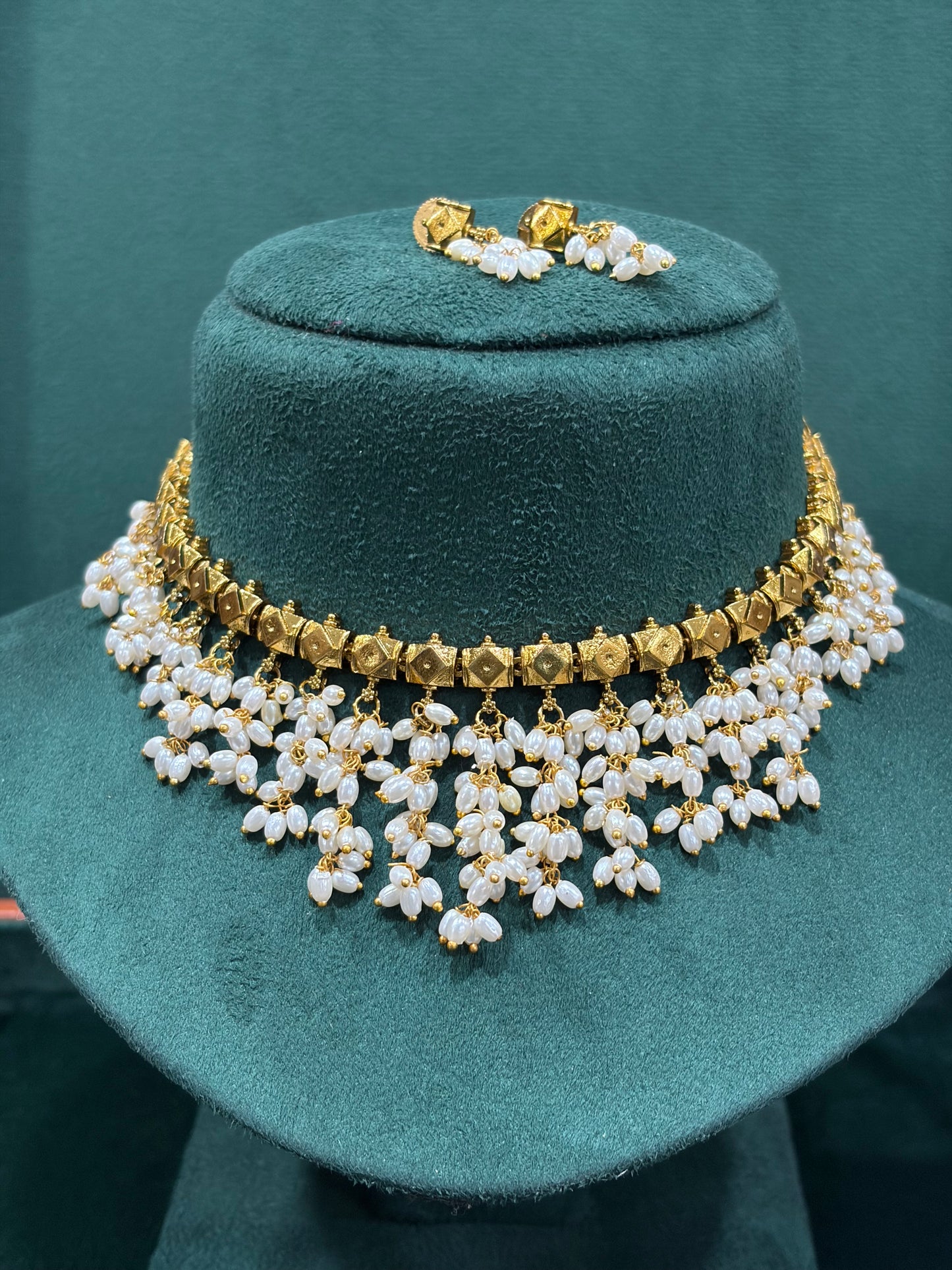 Muktashree Pearl Fringe Choker Set