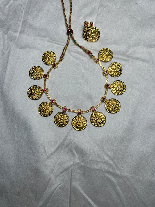 Traditional Maharashtrian Coin Necklace Set (Putla Haar)