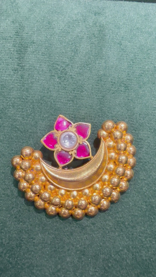 Chandrakor pendant