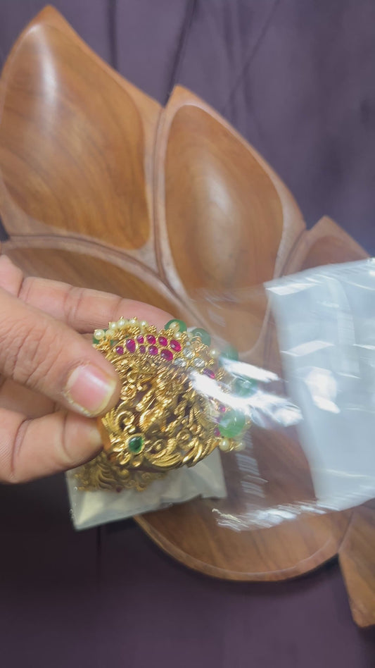 Goddess Lakshmi Temple Hair Brooch – Ruby & Emerald Bridal Edition